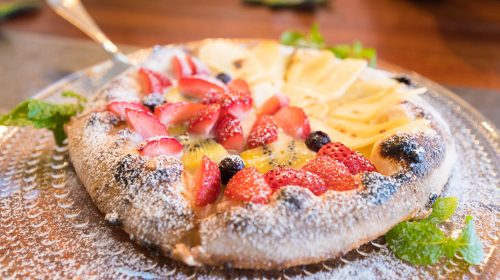 軽井沢でおいしいイタリアン・ピザのレストラン　エンボカ軽井沢　Delicious Pizza at Karuizawa Nagano, Enboca Karuizawa