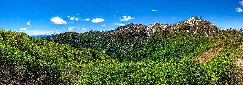 群馬県の絶景スポット「谷川岳 一ノ倉沢」