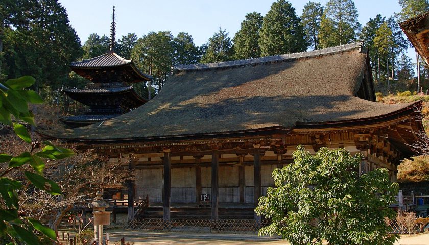 滋賀県の絶景スポット「常楽寺」