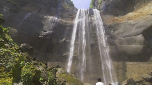 インクラの滝の絶景写真