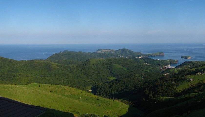 島根県の絶景スポット「赤ハゲ山展望台」