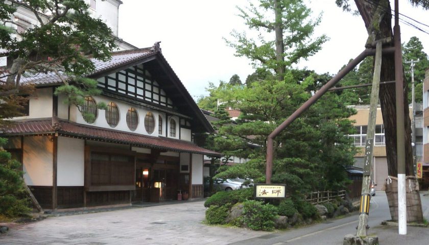 石川県の絶景スポット「法師」