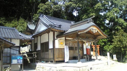 石上布都魂神社の絶景写真