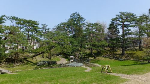 旧秋田藩主佐竹氏別邸の絶景写真