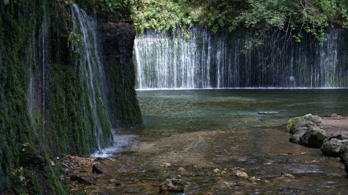 白糸の滝の絶景写真