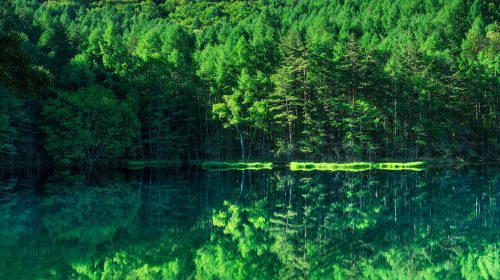 御射鹿池の絶景写真
