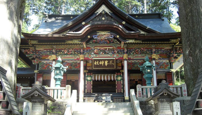埼玉県の絶景スポット「三峯神社」