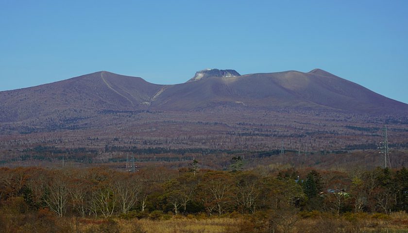 北海道の絶景スポット「樽前山」