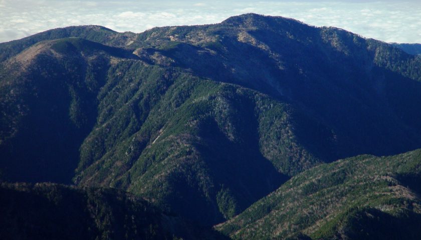 静岡県の絶景スポット「光岳」