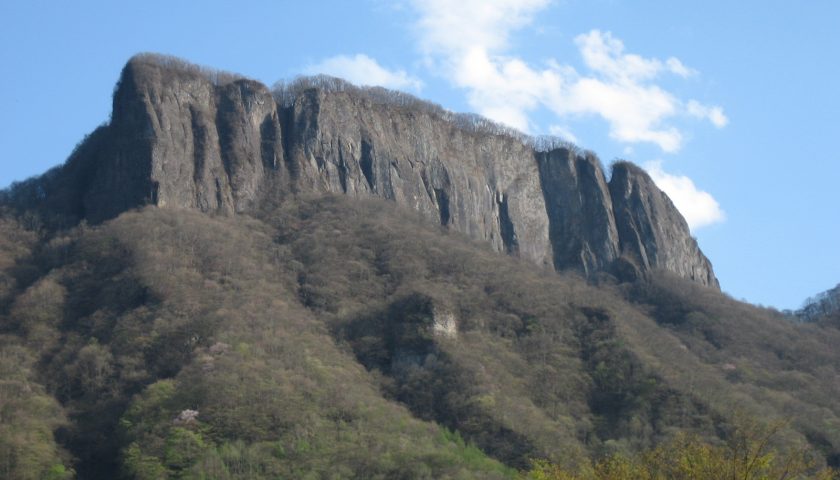 群馬県の絶景スポット「荒船山」