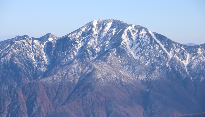 新潟県の絶景スポット「中ノ岳」
