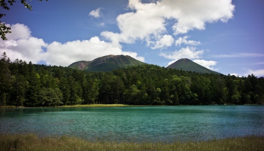 北海道の絶景スポット「オンネトー」