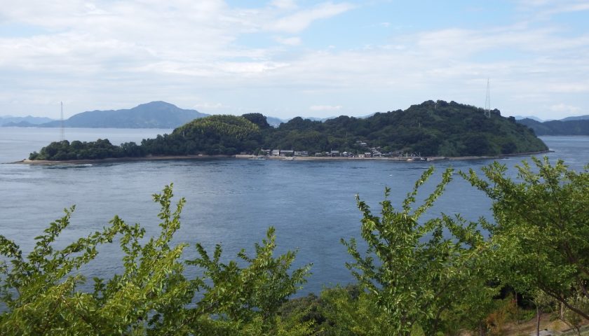 愛媛県の絶景スポット「小島」