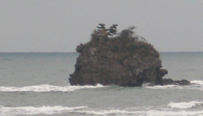 富山県の絶景スポット「男岩」