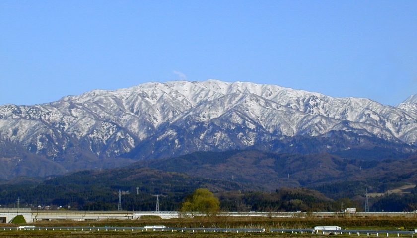 富山県の絶景スポット「僧ヶ岳」