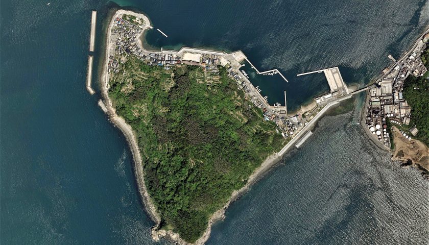 山口県の絶景スポット「粭島」