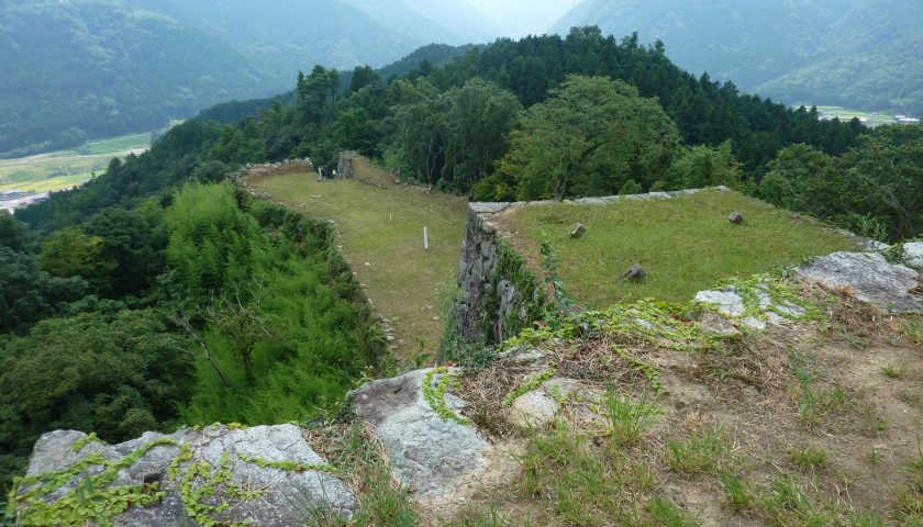 島根県の絶景スポット「津和野城跡」