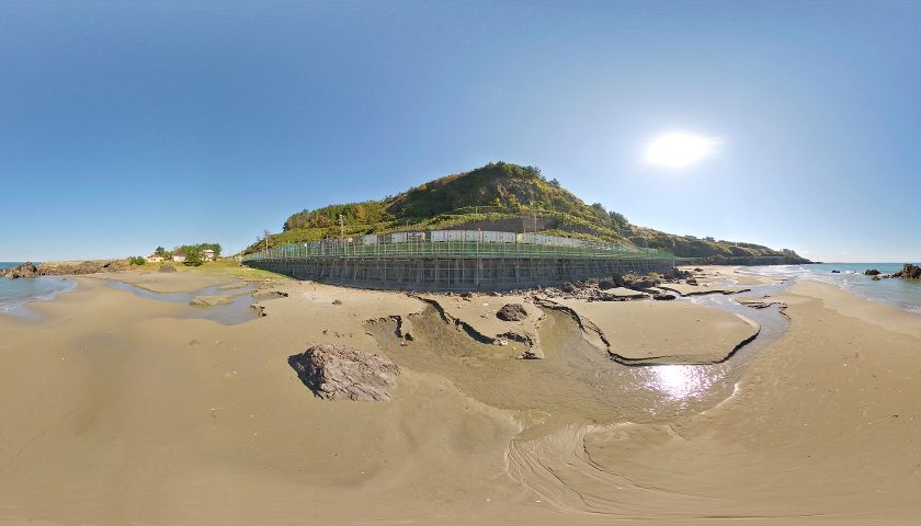 山形県の絶景スポット「釜磯の湧水」
