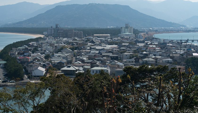 佐賀県の絶景スポット「鏡山」