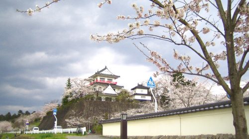 涌谷城の絶景写真