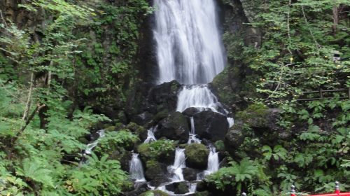 不動の滝の絶景写真