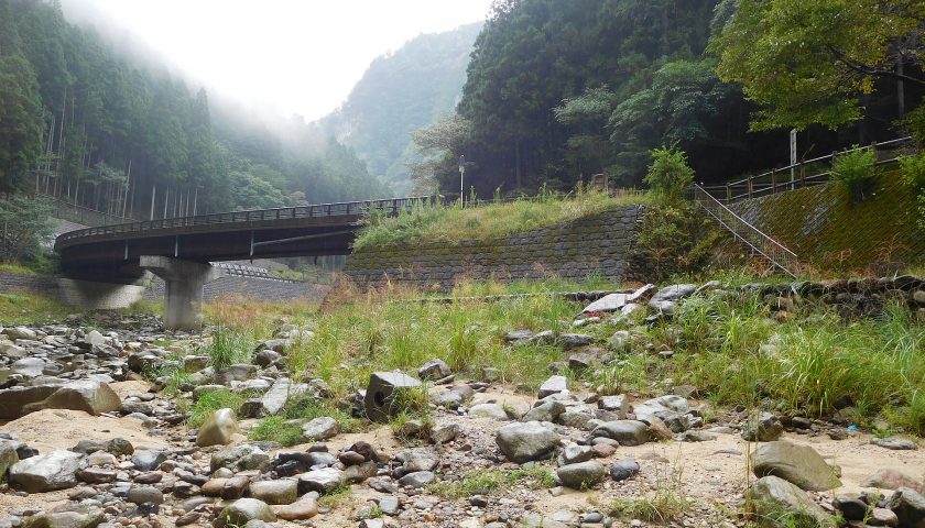 三重県の絶景スポット「香落渓」