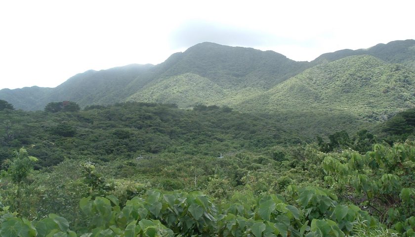 沖縄県の絶景スポット「古見岳」
