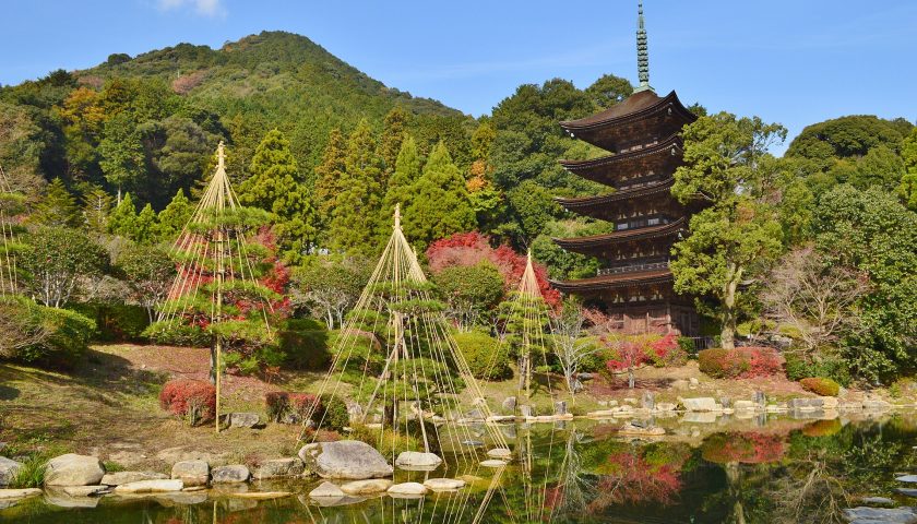 山口県の絶景スポット「瑠璃光寺」