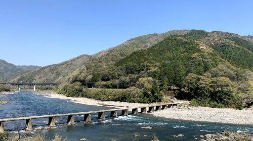 四万十川と沈下橋の絶景写真