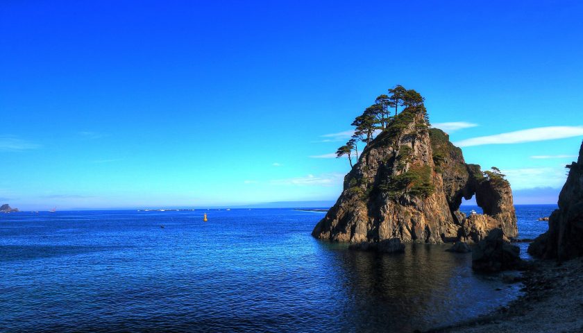 岩手県の絶景スポット「つりがね洞」