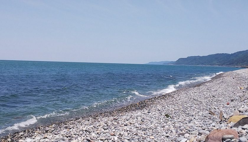 新潟県の絶景スポット「ヒスイ海岸」