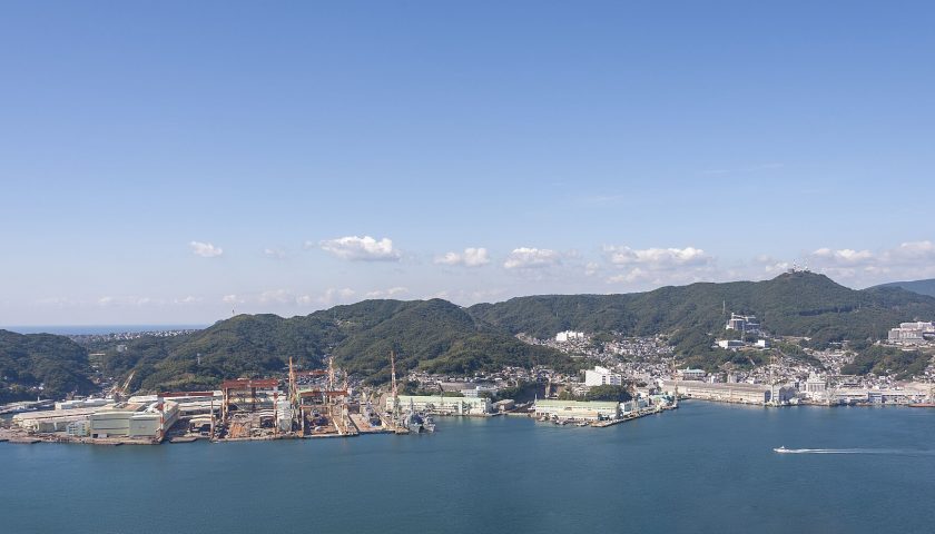 長崎県の絶景スポット「三菱重工業長崎造船所」