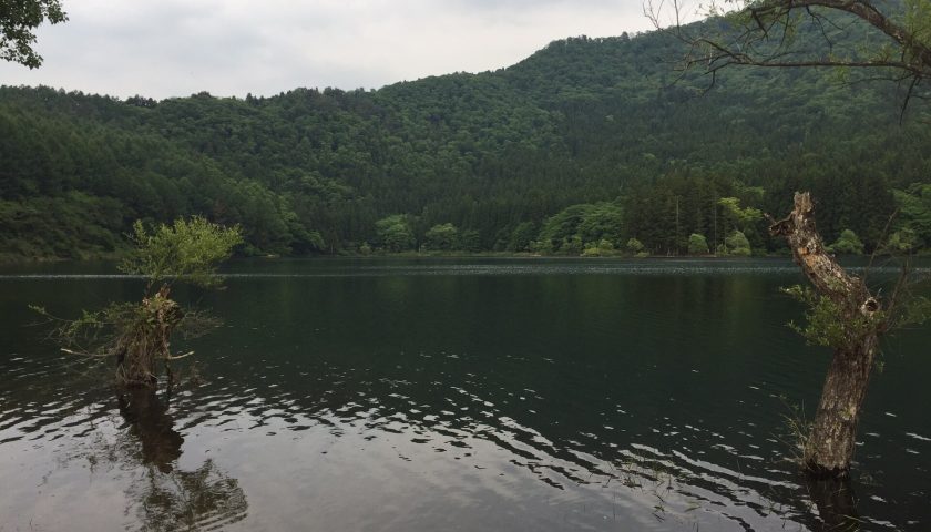 長野県の絶景スポット「北竜湖」