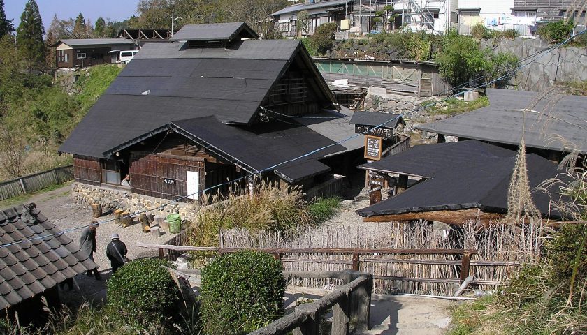 熊本県の絶景スポット「地獄温泉」