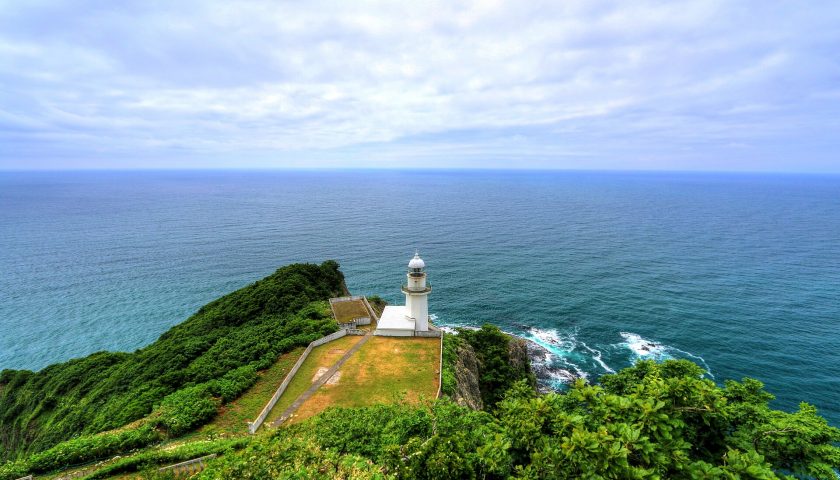 北海道の絶景スポット「チキウ岬」