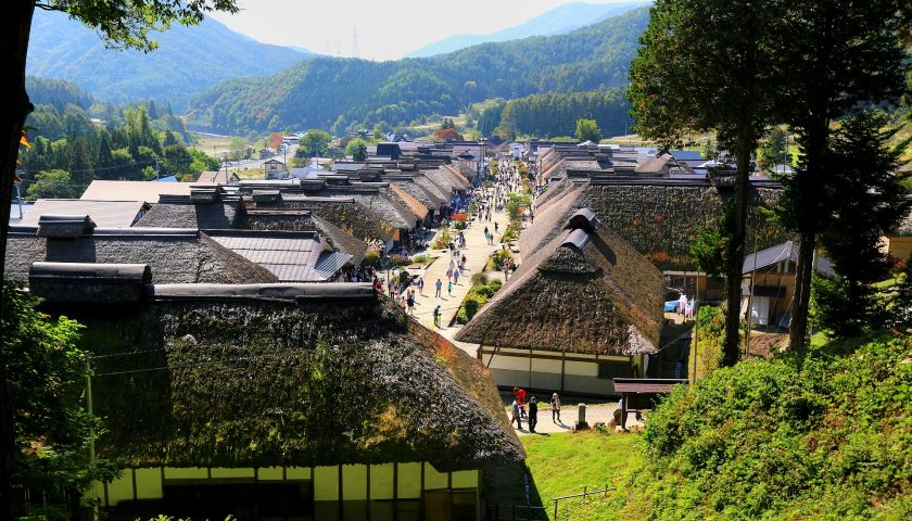 福島県の絶景スポット「大内宿」
