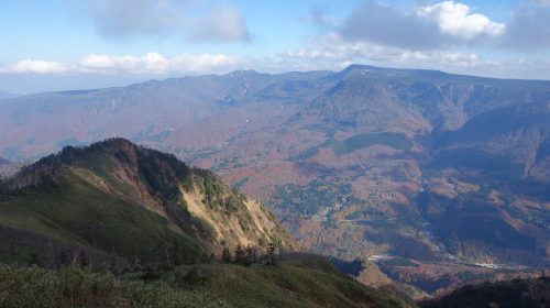 苗場山 山頂の池塘群の絶景写真