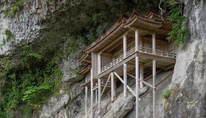 鳥取県の絶景スポット「三徳山三佛寺 投入堂」