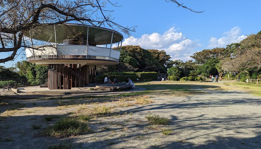 神奈川県の絶景スポット「披露山公園」