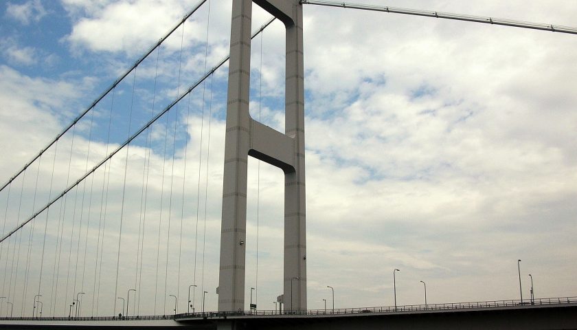 愛媛県の絶景スポット「糸山公園 来島海峡展望館」