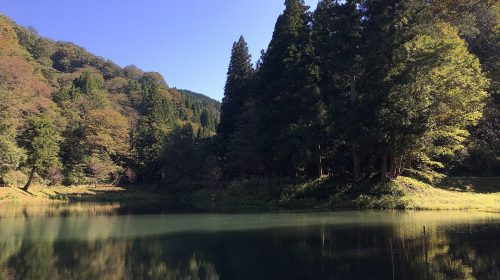 玉泉湖の絶景写真