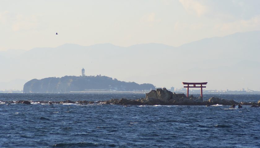 神奈川県の絶景スポット「真名瀬海岸」