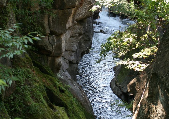 宮城県の絶景スポット「磊々峡」