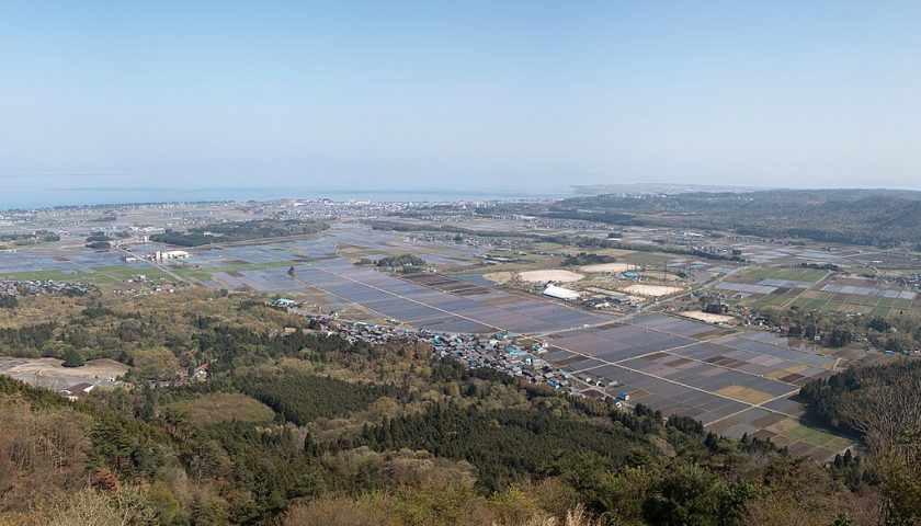 滋賀県の絶景スポット「びわこ箱館山」