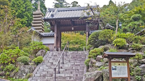 覚園寺の絶景写真