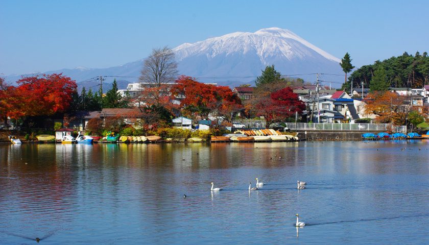 岩手県の絶景スポット「高松の池」